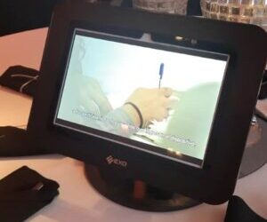 EXO acompañó al futbolista Javier Zanetti en la cena de la Fundación Pupi y en la campaña internacional “Tu Chance, Su Chance”