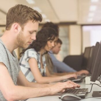 Inteligencia Artificial Copilot para la Oficina Digital